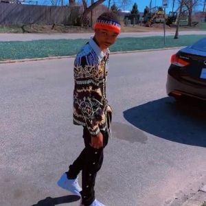 Meet your Posher, Charl